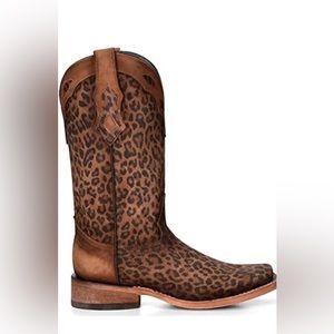 Leopard Cowboy Boots size 8 1/2